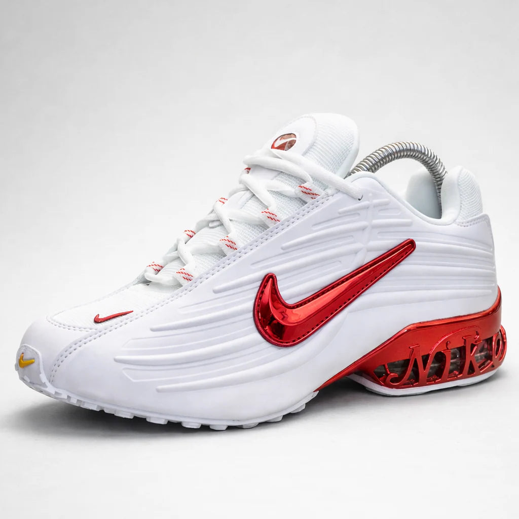 White metallic air cushion sneakers