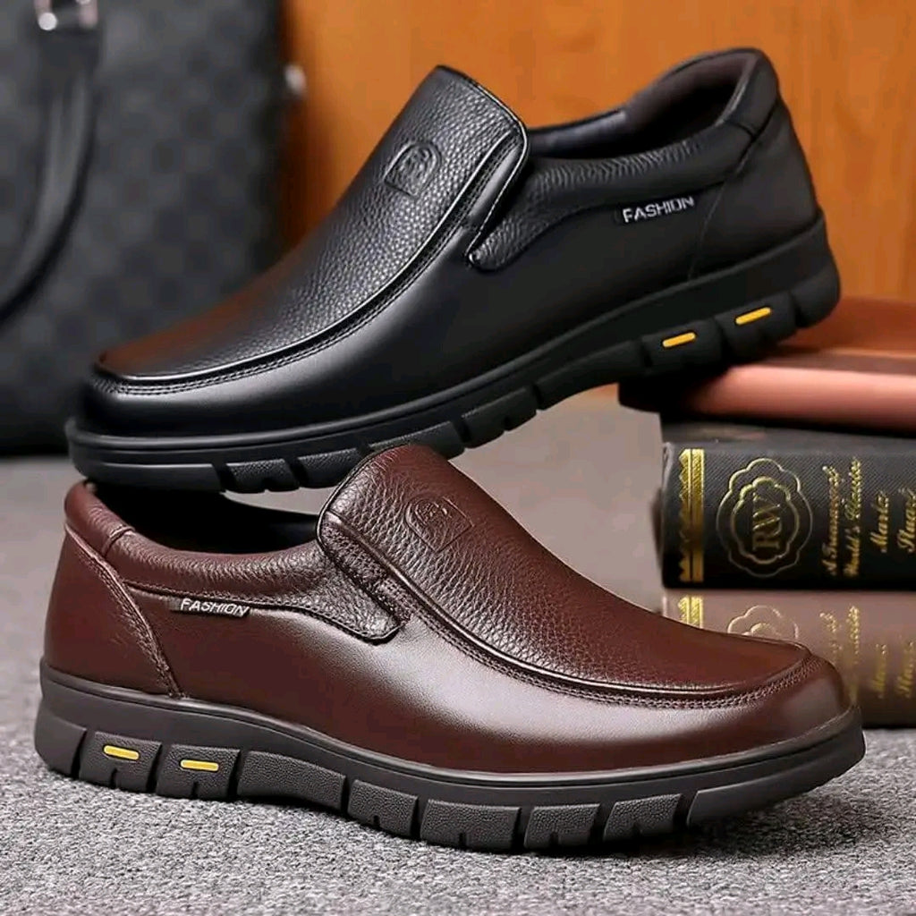 Executive Trek Loafers - Black & Brown
🔥 Comfort ya 100%