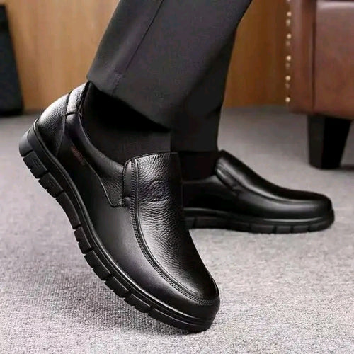Executive Trek Loafers - Black & Brown
🔥 Comfort ya 100%